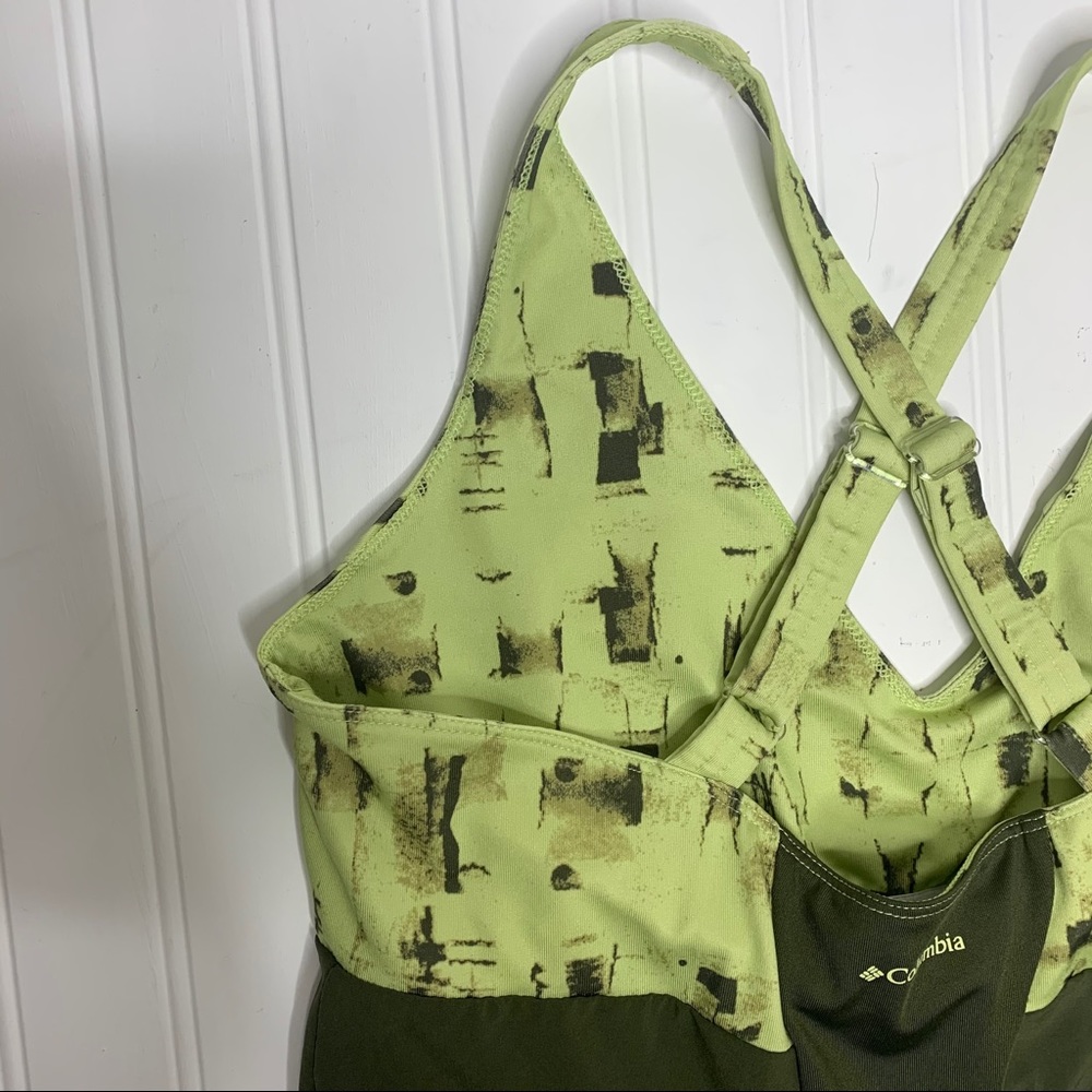 Columbia Light & Dark Green Razor Back Tank - Picture 8 of 14